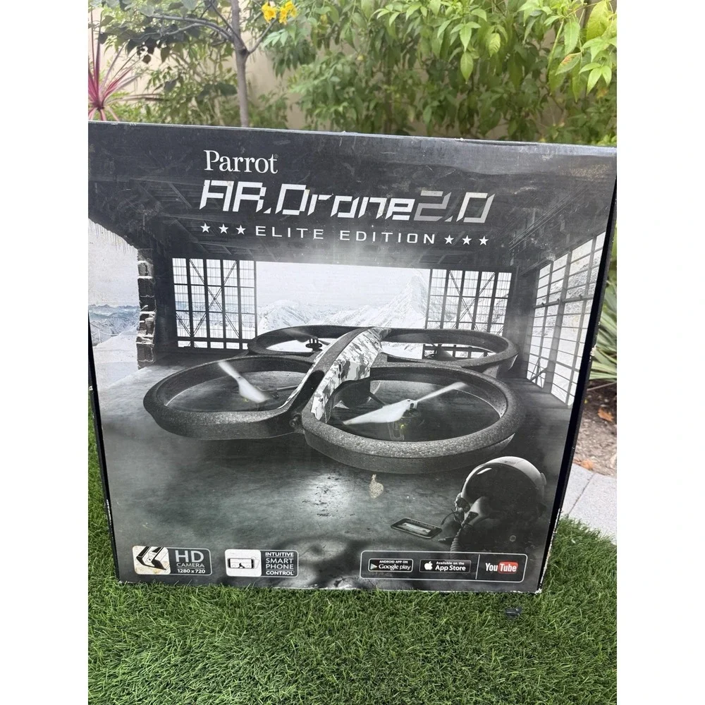 Parrot AR Drone 2.0 Power Edition /Looks Unused